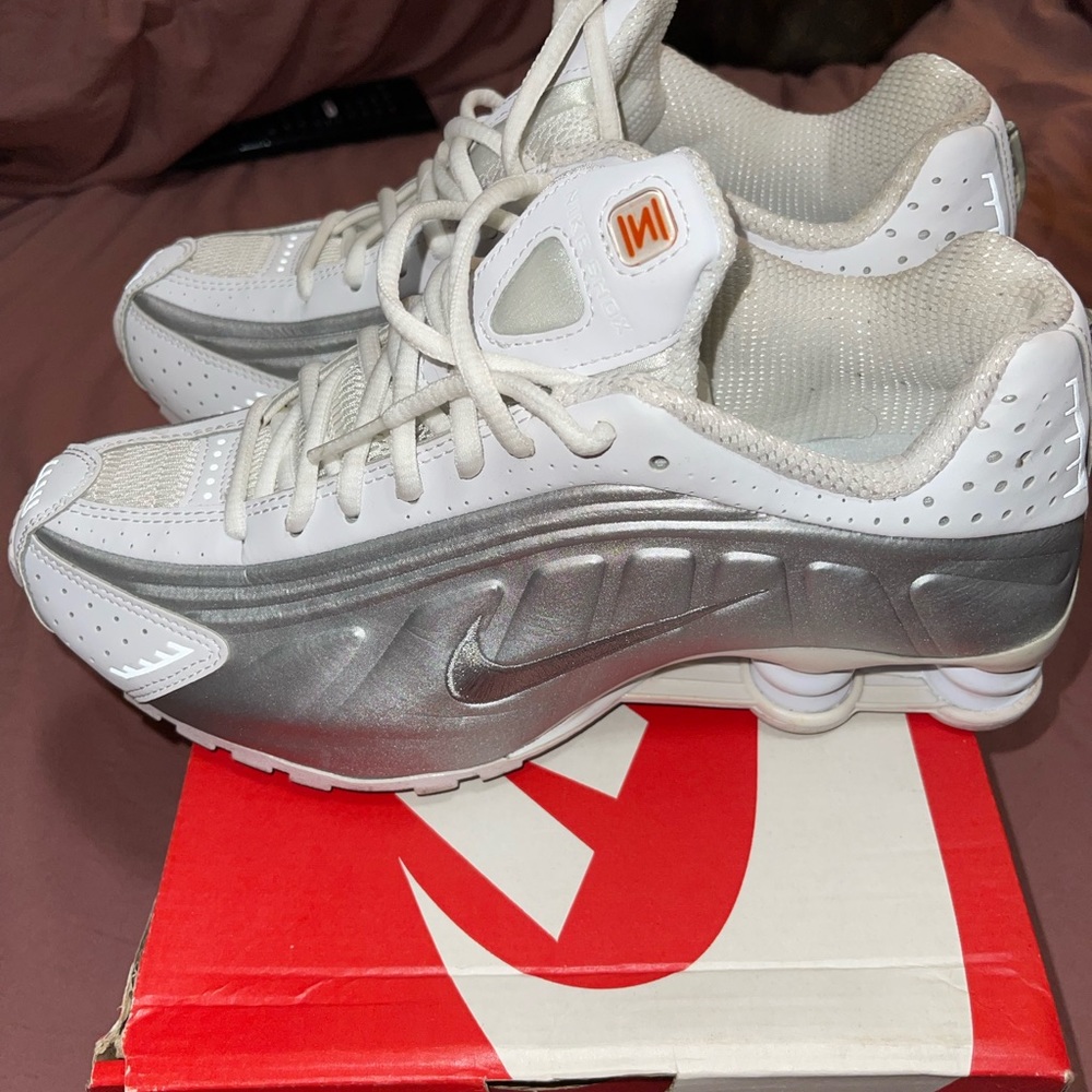 Nike, Sneakers & White R4 Sneakers